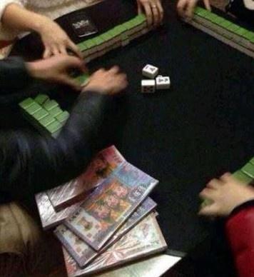 赌注有点大，一般人玩不来综合gif搞笑图片