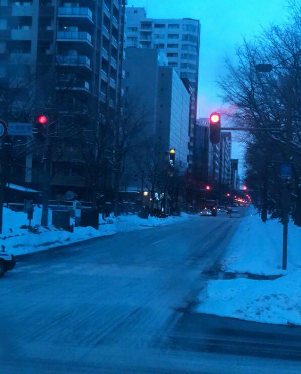 像不像我们通往成功的路上的红绿灯？综合gif搞笑图片