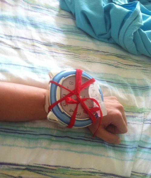 老板，我已成功和起床闹钟绑定在一起综合gif搞笑图片