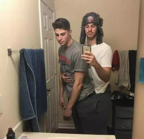 裤裆里的小鸟长大成人了综合gif搞笑图片