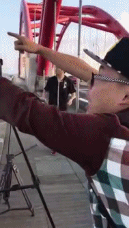 说出去你们不信，我今儿看到了UFO综合gif搞笑图片