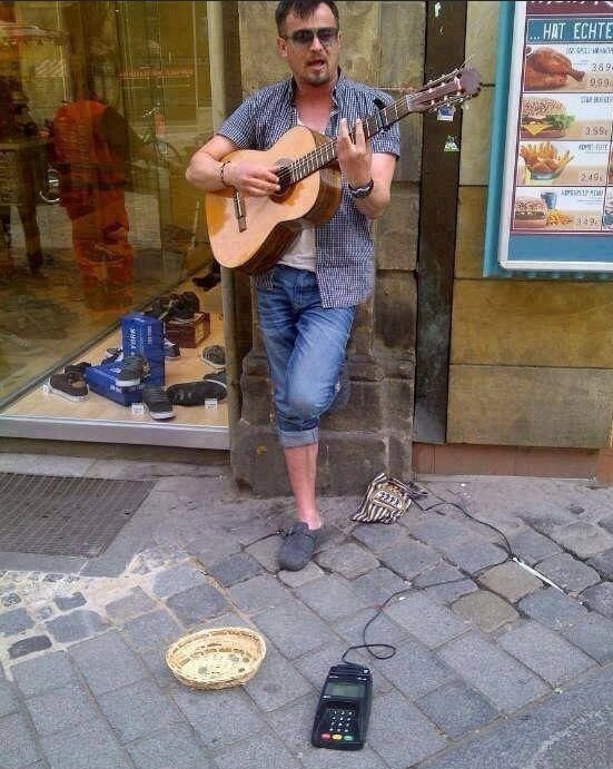 这才是能赚大钱的态度综合gif搞笑图片