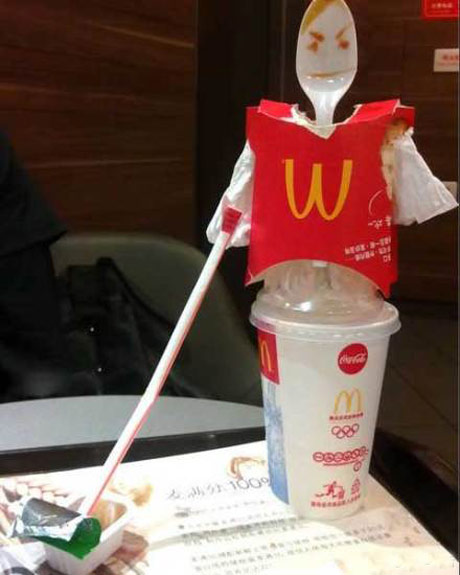 吃完麦当劳之后，聊了一会天，结果……综合gif搞笑图片