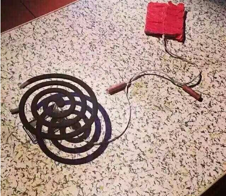 闹钟坏了，只能这样了综合gif搞笑图片