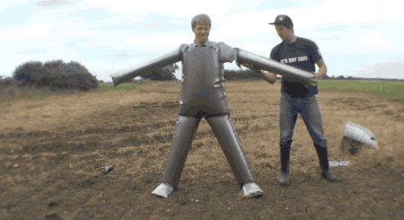 什么叫做全副武装综合gif搞笑图片