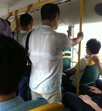 跟老婆打赌输了之后。。。综合gif搞笑图片