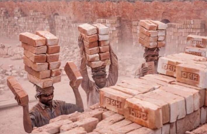 当你对自己的工作厌倦了，请看看他们综合gif搞笑图片