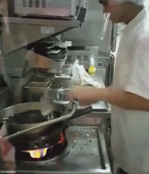 谁说自己要颠勺综合gif搞笑图片