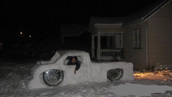 下雪了。。。开车了。。。综合gif搞笑图片