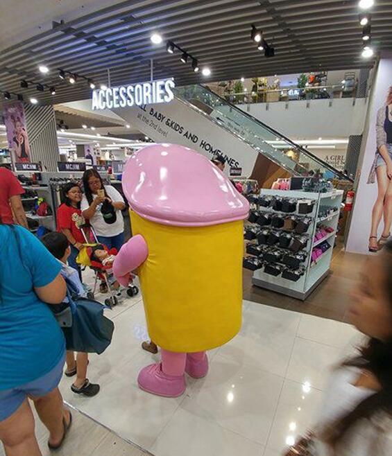 只是一个垃圾桶而已，大家别想多了综合gif搞笑图片