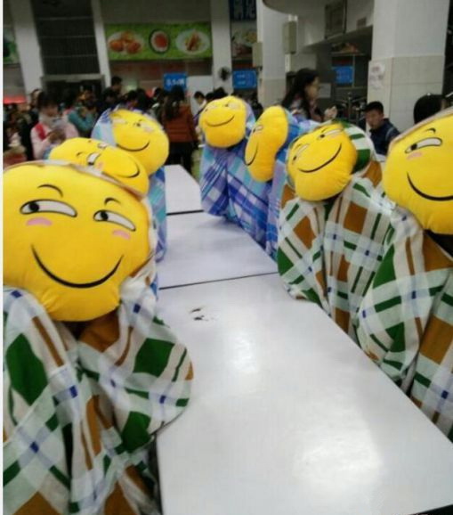 还能不能好好地吃饭了综合gif搞笑图片