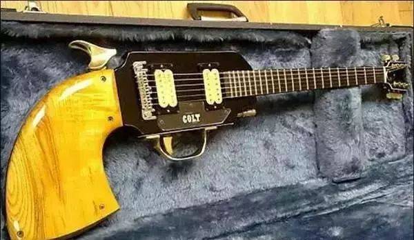 这吉他亮了植物gif搞笑图片