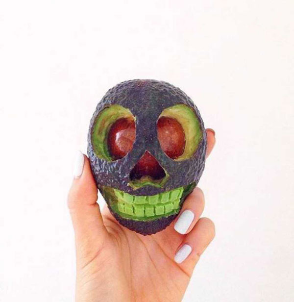 好吧，我现在不想吃牛油果了植物gif搞笑图片