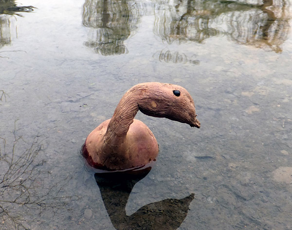 红薯鹅植物gif搞笑图片