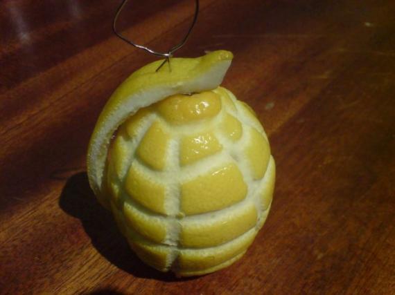 自制手雷植物gif搞笑图片