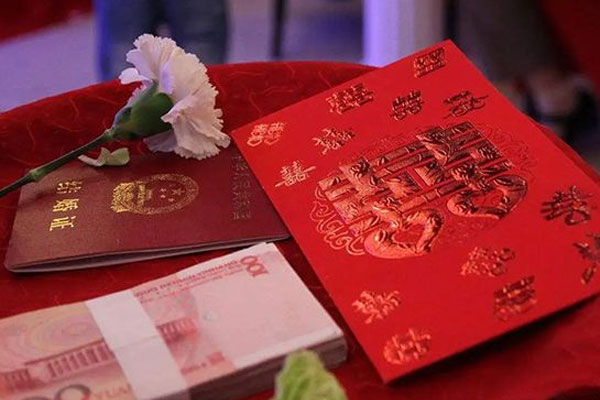 新疆彩礼一般给多少2023，新疆各市近几年彩礼变化参考