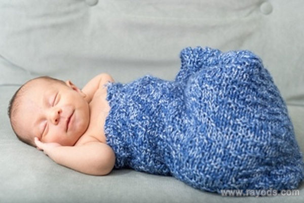 给小女孩起名字要水命 给刚出生的小女孩起名字