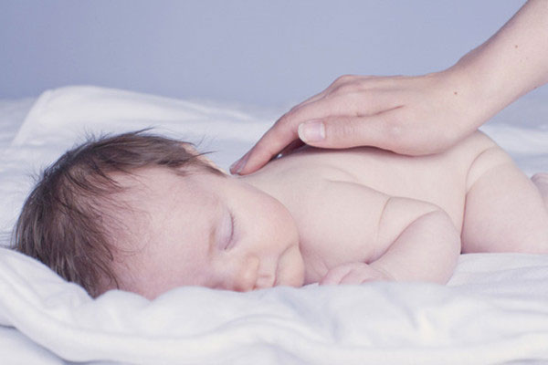 八字喜水木的男孩名字 100分带水带木男孩名字