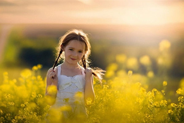 怎么给女孩起大气名字 简单大气的女孩名字
