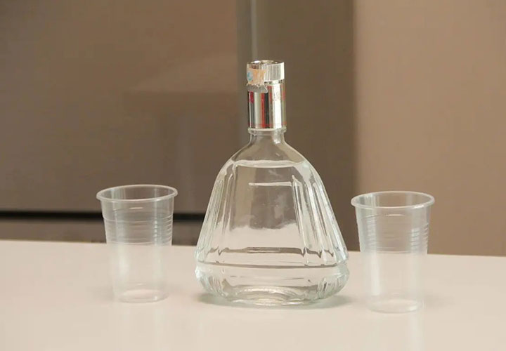 教你用酒精测试男女，孕12周有沉淀是女孩没跑了