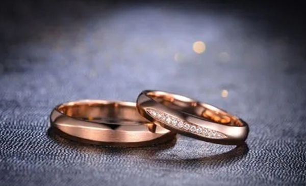 2025年双喜缠身的生肖有哪些?属鸡2025年有大喜缠身