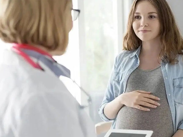 医生夸宝宝长得好看别着急回复，胎儿性别暗语99%父母听不懂