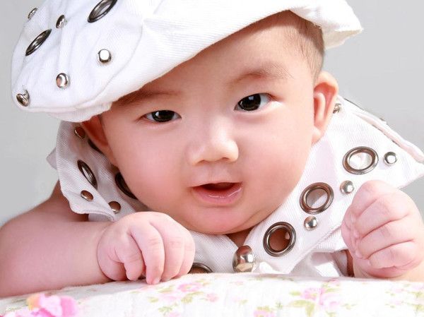 为什么两个胎儿的体重不一样