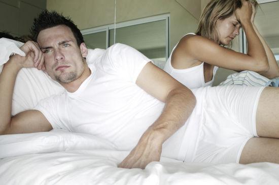 男人纵欲过度，小心早泄、肾虚等着你！