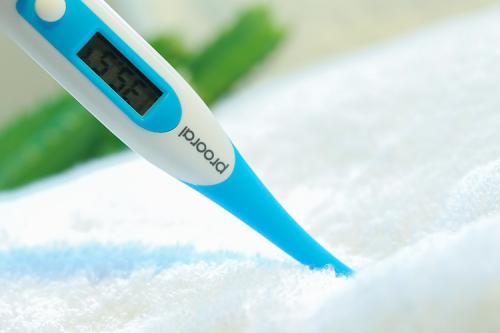 婴儿量体温用哪种体温计最准确？