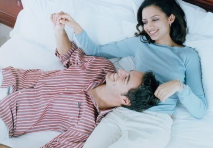 天鹅到家提醒：冬季育龄夫妇请小心使用电热毯！