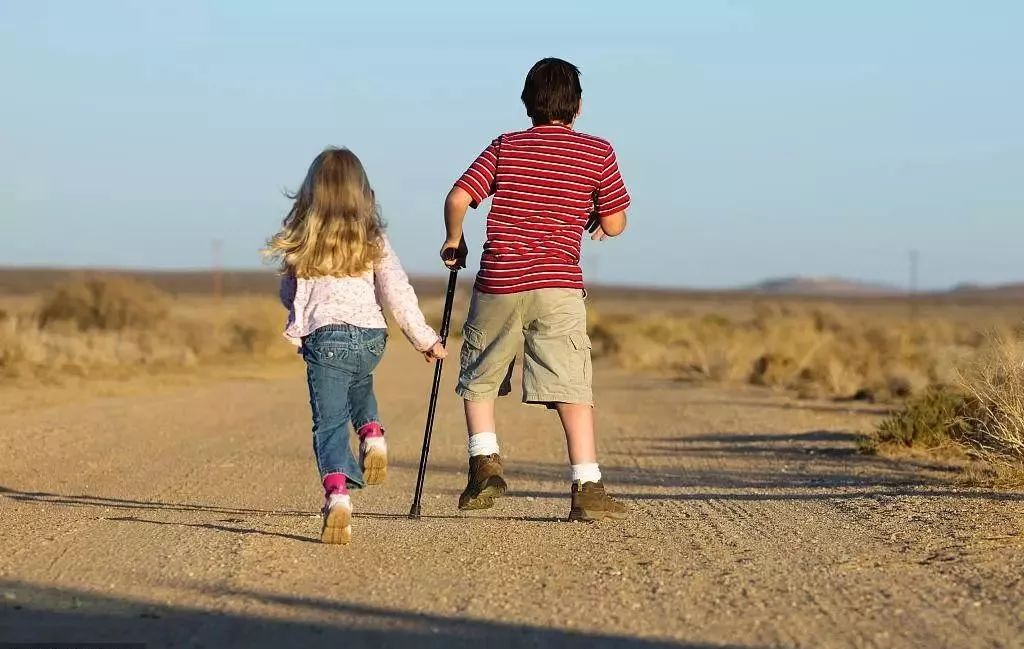 父母要教孩子：认输不是坏事