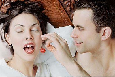 翻云覆雨时到底是脱还是不脱