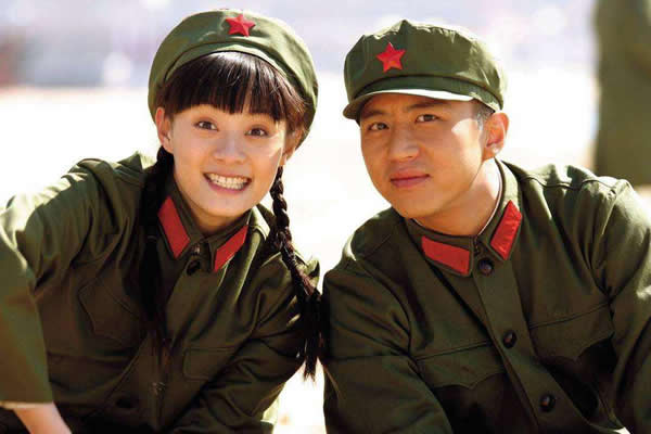 邓超孙俪承认已怀三胎，孙俪39岁高龄为爱冒险生三胎