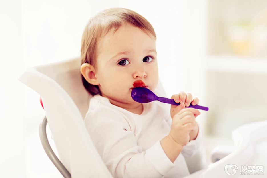 六个月婴儿辅食安排表-专家教你婴儿辅食添加原则是什么