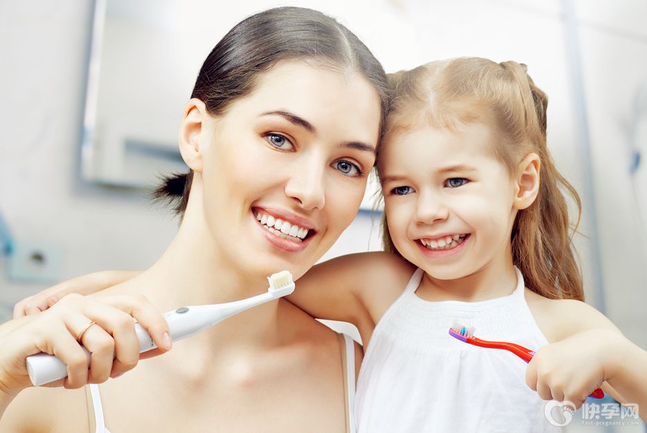 婴儿几个月长牙算正常？专家解读婴儿长牙齿有什么症状