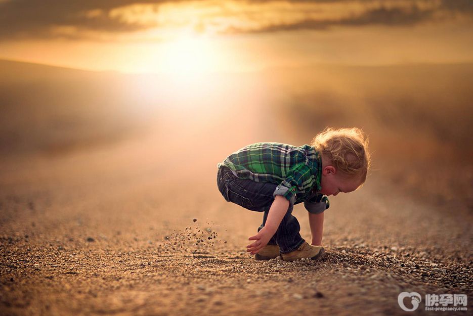 两岁宝宝不会说话，多半是家长的问题