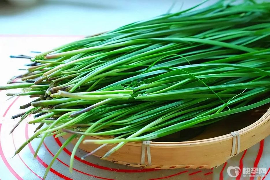 孕中期可以吃韭菜吗？浅尝辄止有益无害
