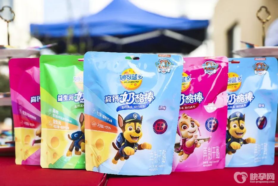 妙可蓝多奶酪棒对孩子好不好，专家：3岁以下儿童不建议食用
