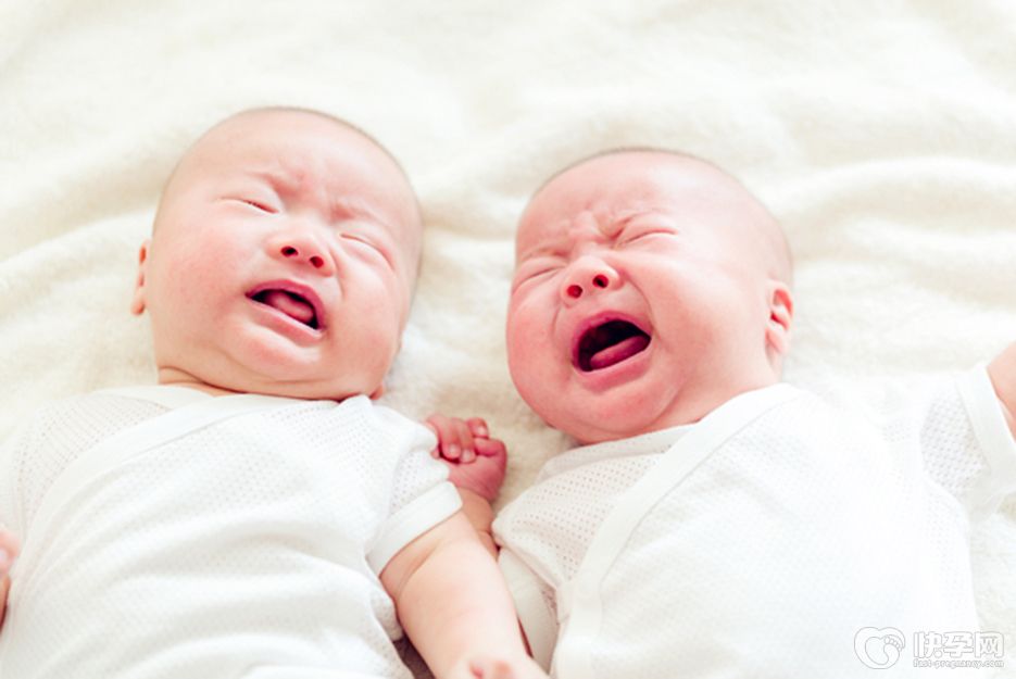 宝宝夜里总是哭闹怎么办？家里有个夜哭郎找准原因不慌张