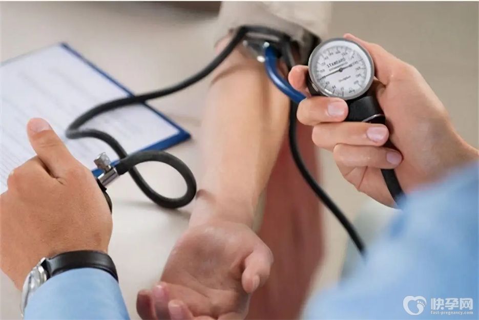 重点公布：降血压的十种最佳食物，早知道早受益