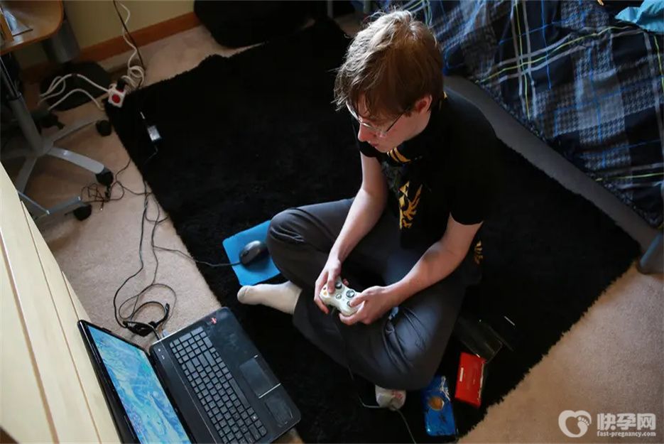 热点讯息：90%学生被取消学籍系因游戏，做好这四点预防游戏成瘾