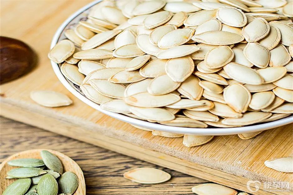 女人多吃南瓜子的5大好处，功效堪比冬虫夏草