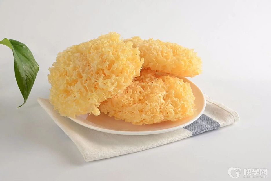 健康科普：银耳汤四种人不宜喝，快来看看你在其中没