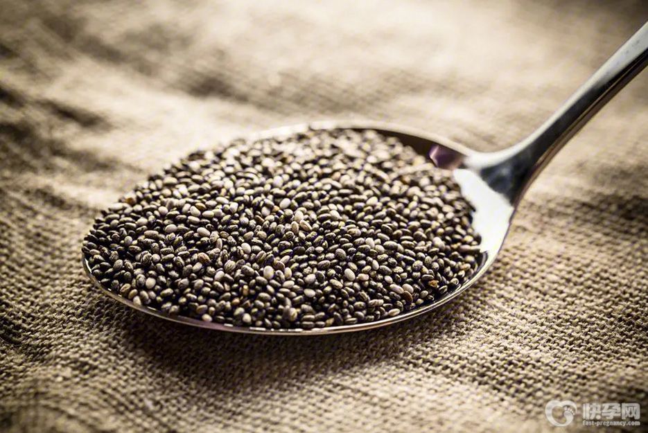 女性常吃奇亚籽的5大好处，紧致肌肤显年轻