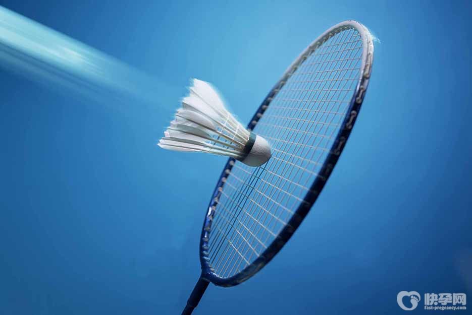 女性经常打羽毛球的好处，爱美的赶紧行动起来