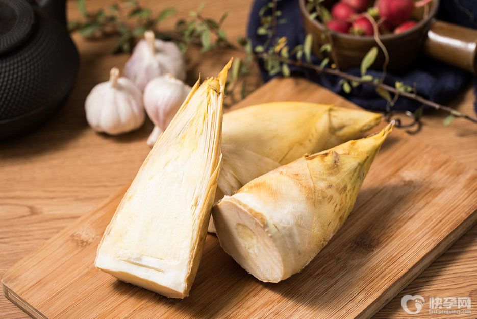 竹笋不能跟八种食物一起吃，有中毒风险，平时注意