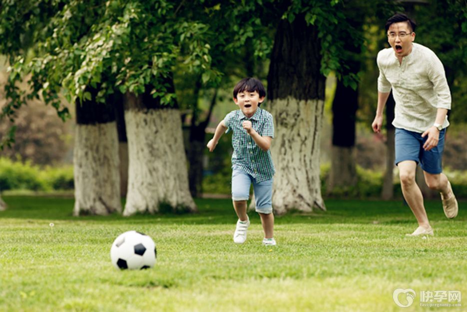 腋下臭的厉害怎么办？2025腋下臭治疗办法分享