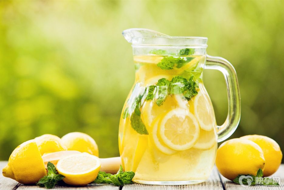 喝柠檬水有什么作用与功效？2025赠你喝柠檬水作用与功效