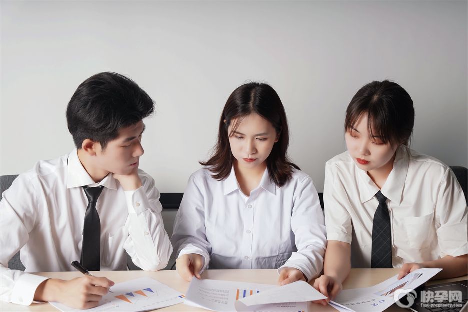 工作正能量怎么表达？2025赠你充满工作正能量的句子