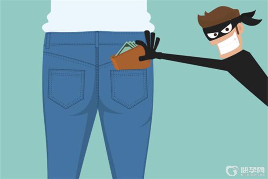 偷钱的小孩怎么教育才好？不打不骂，高情商的家长都这样做